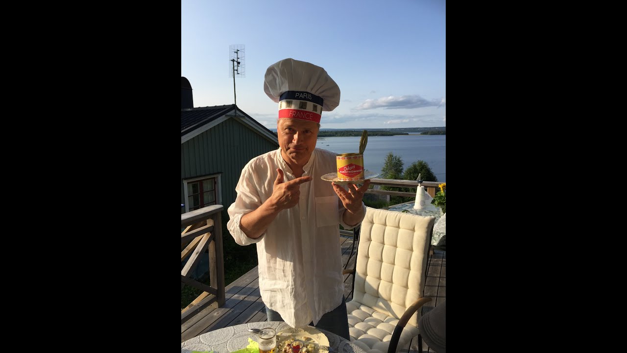 How to eat fermented herring the correct way