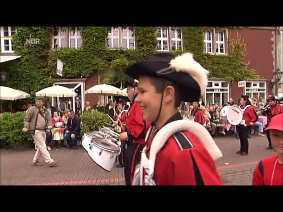 Fanfarenzug Schreberjugend Hannover- Schützenausmarsch 2013 (NDR Aufzeichnung)