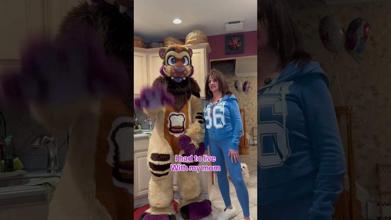 Can I help you fuzzy? #furry #fursuit #costume #cosplay