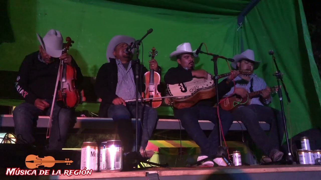 Chuy Castillo con Cacho y sus Ases vs Emanuel Gutierrez Topada