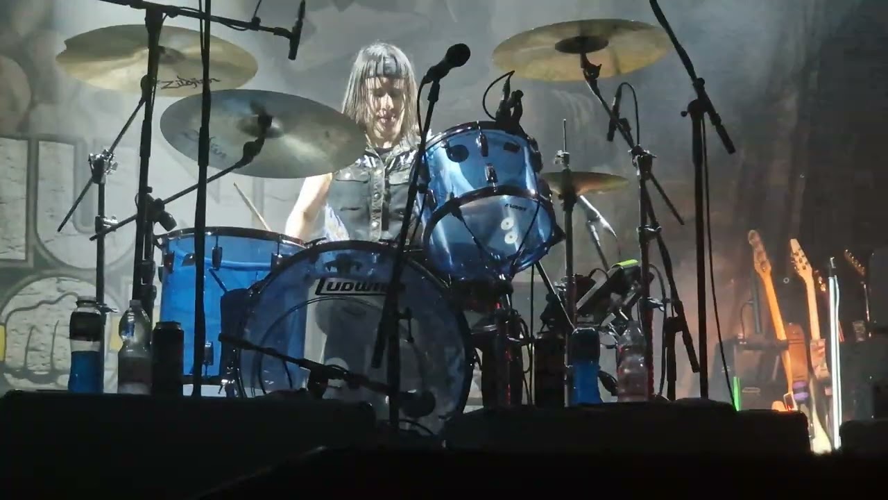 Thundermother - Dob szóló / Joan Massing / 2025 03 26 Barba Negra