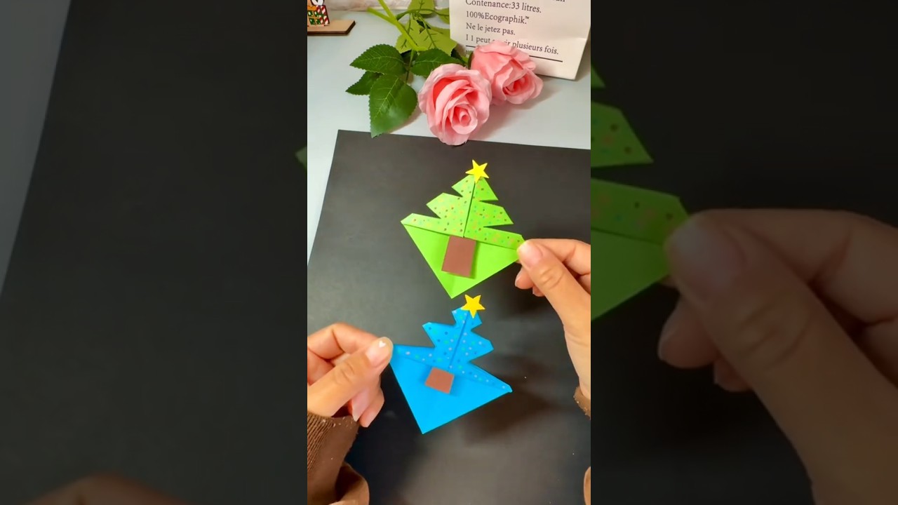 Easy Christmas Tree Origami Bookmark | Fun DIY Craft#art #artandcraft #craft #diyideas #handmade