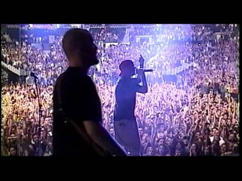 Limp Bizkit - Walking away