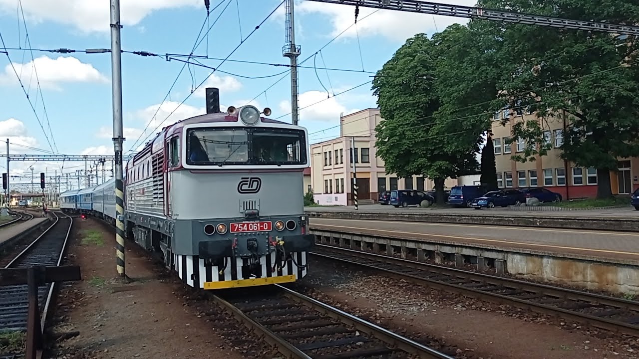 Vlaky Hradec Králové hl.n. [12.7.2021]