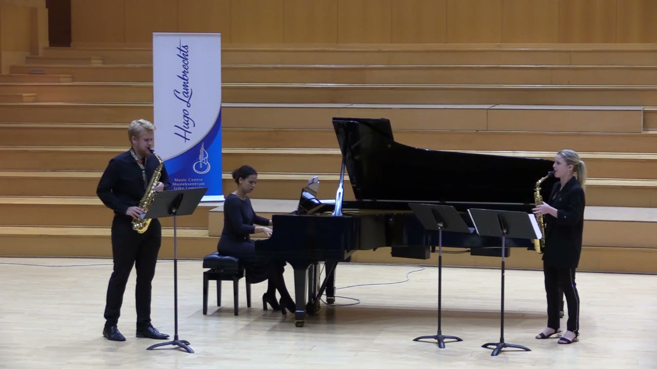 Pequena Czardas by Pedro Itturalde. Duet arr by J. Lee