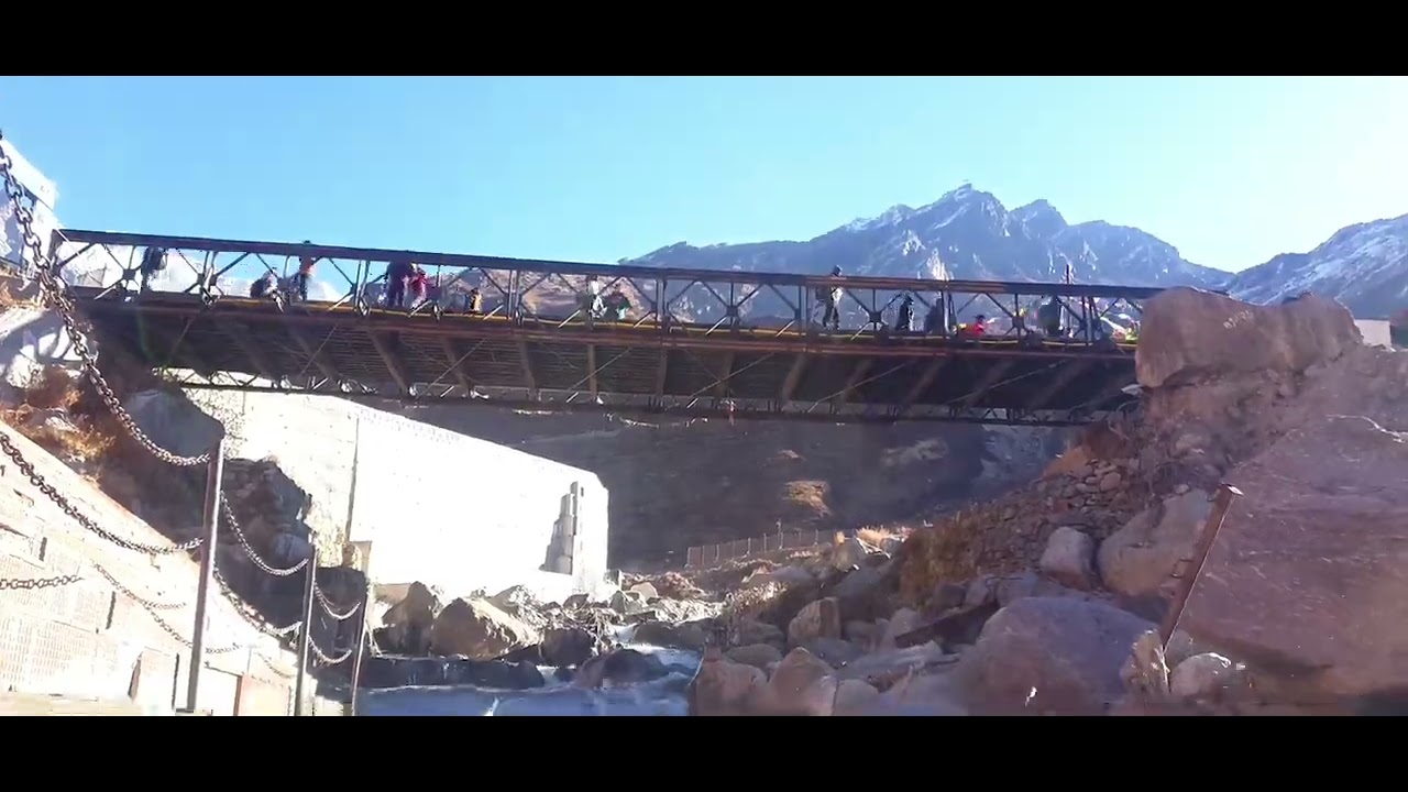 Mandakini River flowing in Kedarnath temple