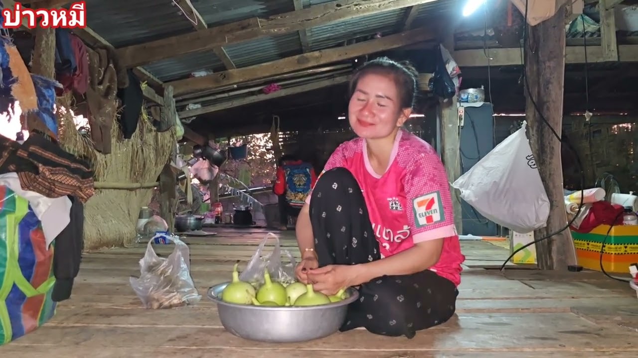 มีแต่งานกับงาน.