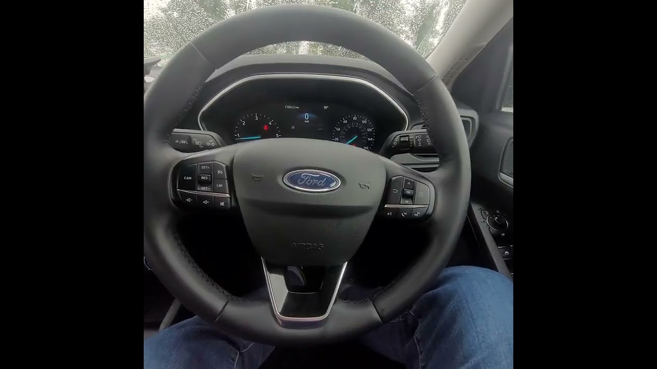 Show Me Questions for Ford Focus 2022