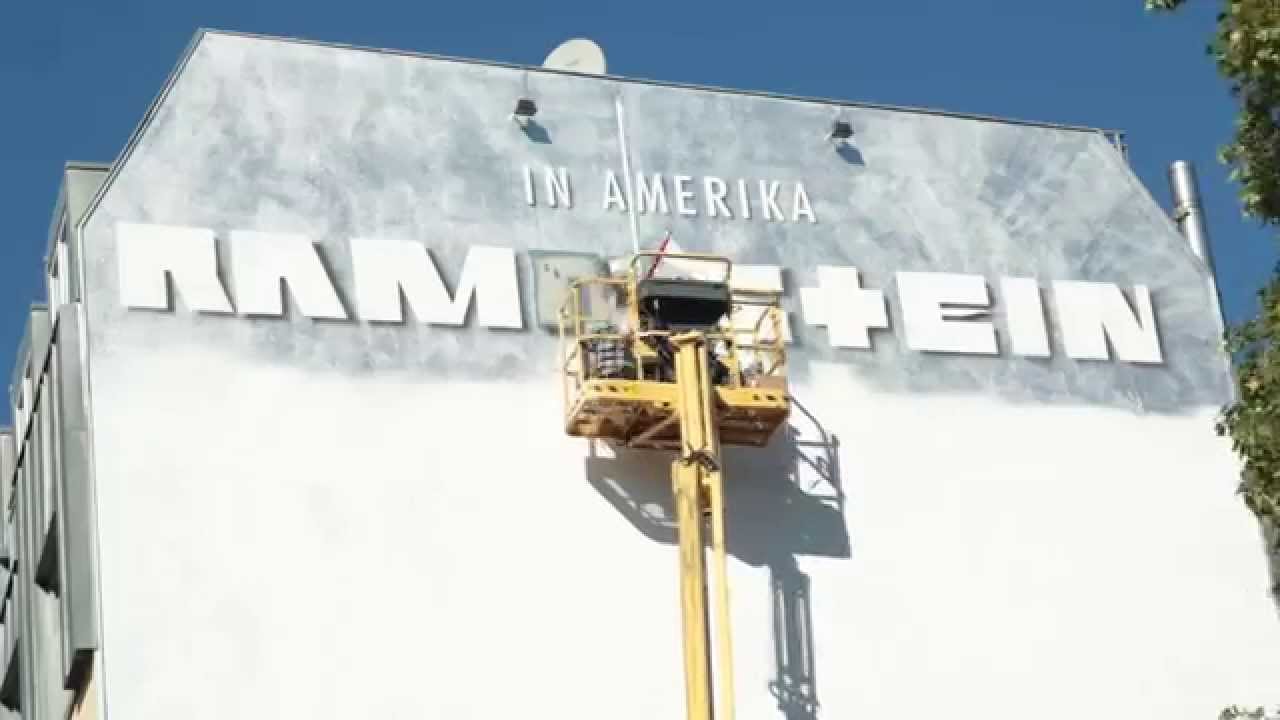 fassadengestaltung xi-design -rammstein- berlin friedrichshain