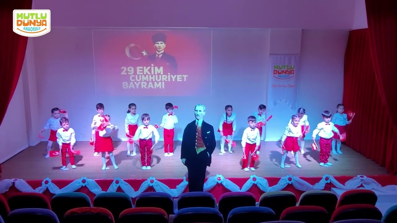 Güneş Grubu Cumhuriyet Bayramı Gösterisi
