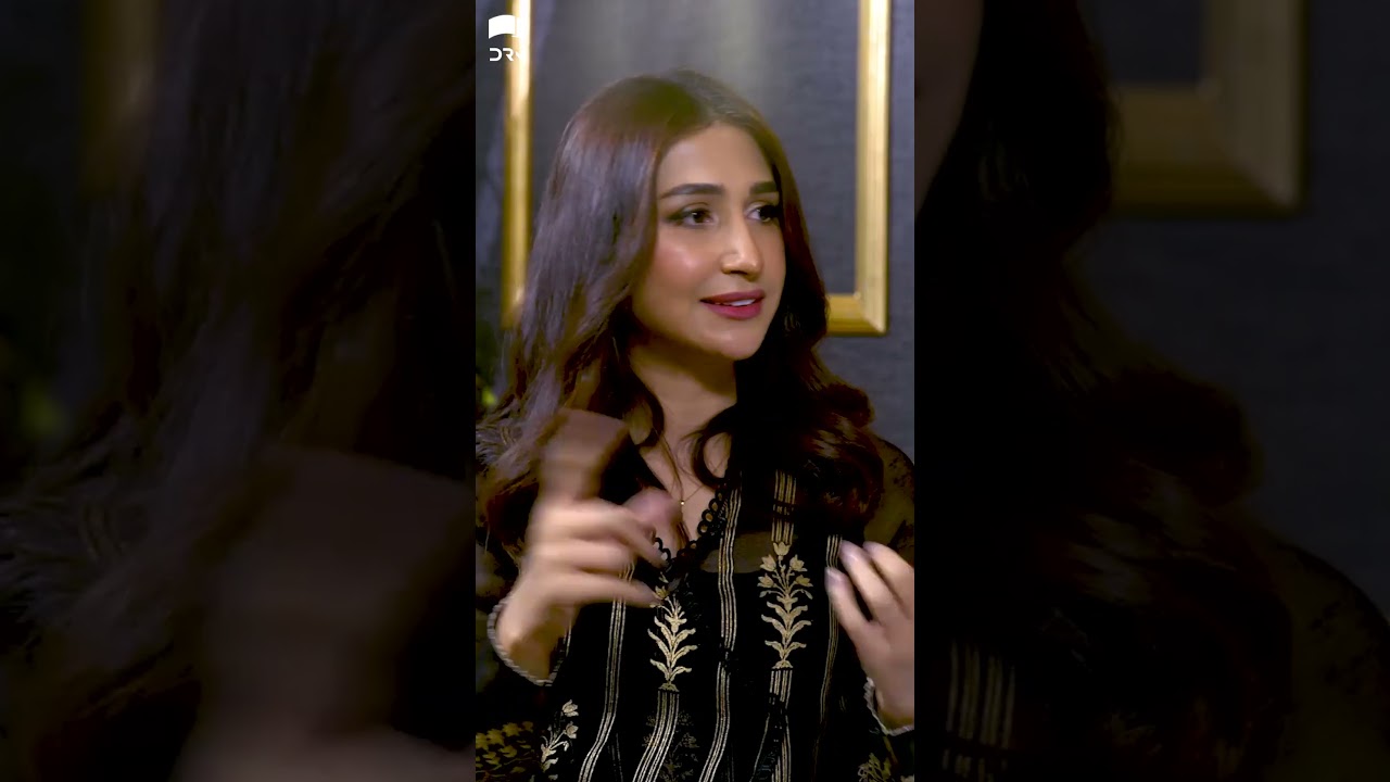 Hira Tareen Shares Her Shocking Secret😲😲#hiratareen #rewindwithsaminapeerzada #shorts #trend #viral