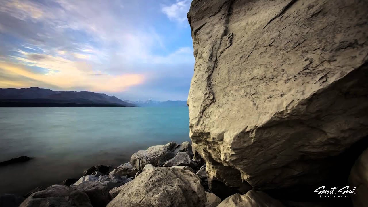 Alex Hook feat. Shyam - Walk Into The Night (Original Mix - Video Edit)
