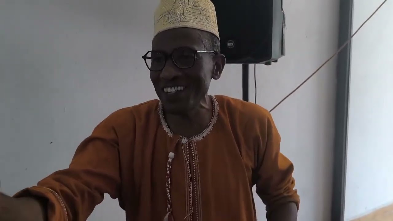 Dimbusso laho Wadzadze de BOUHAR MOHAMED CHANFIOU & MARIAMA MOUSSA 