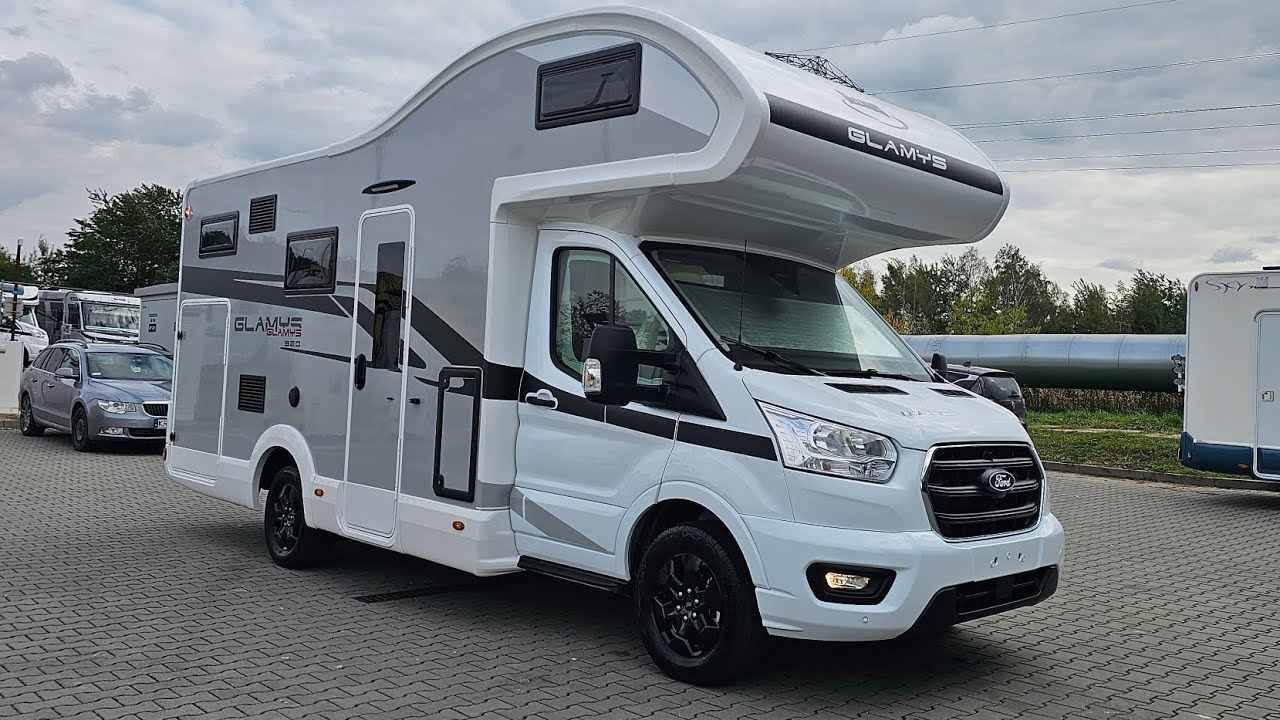 Top Kamper ❤️ Top Alkowa 👍- Zobacz McLouis Glamys 320 ❤️ - Super układ wnętrza- 6-8 os&oacute;b