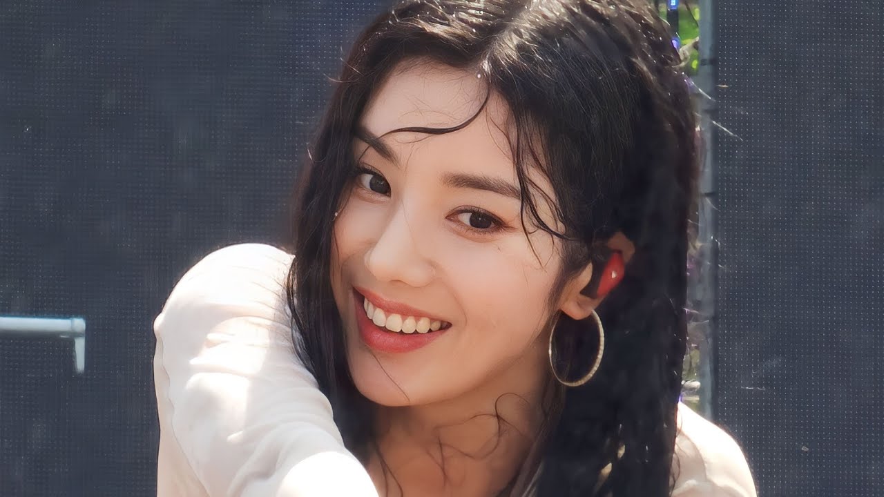 [4K] 230623 KWON EUN BI (권은비) - FLASH  [WATERBOMB(워터밤)]