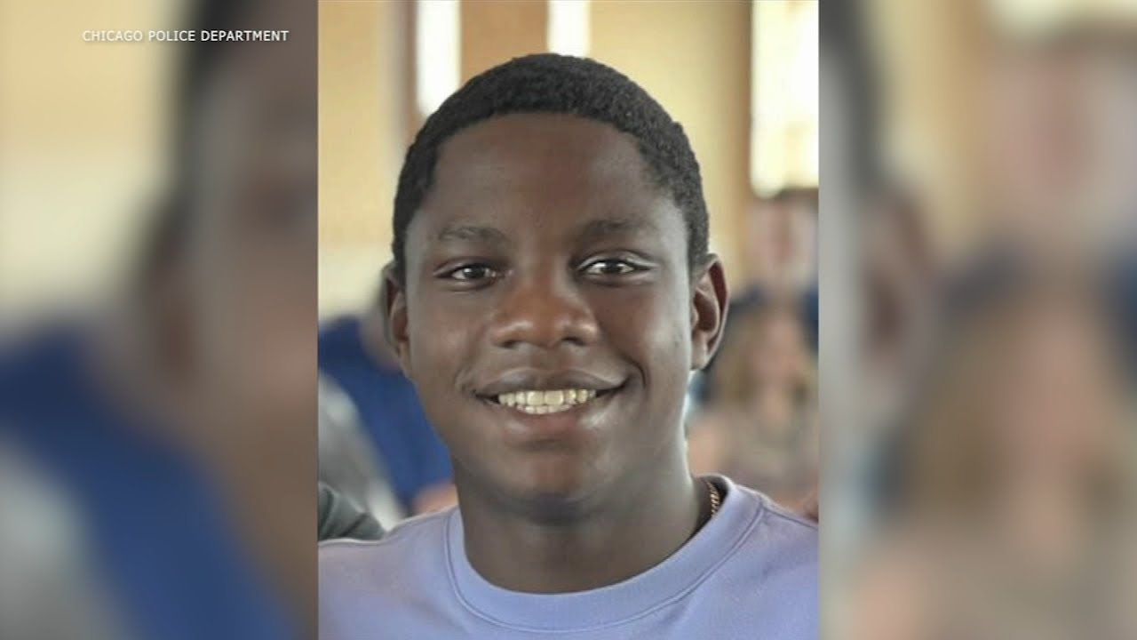 Teen boy vanishes from airport after missing connecting flight, police say