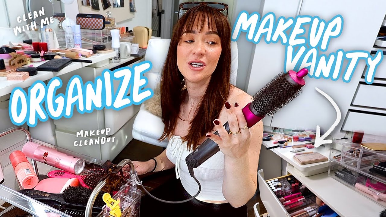 Organizing All My Makeup + Jewelry Haul!! Vlogmas Day 20