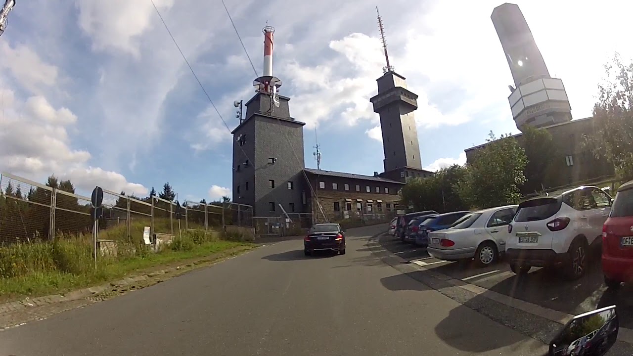 KTM SUPERDUKE 1290 R VS MERCEDES C63