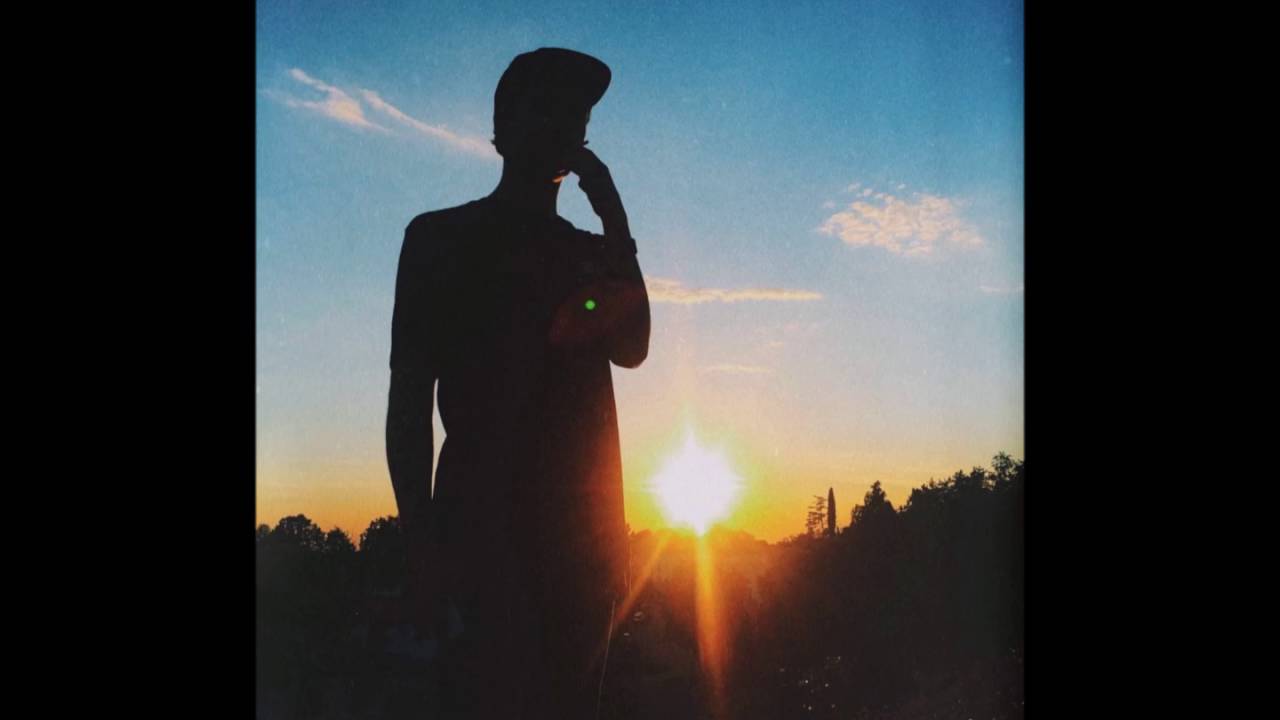 Bud - Talking to the moon