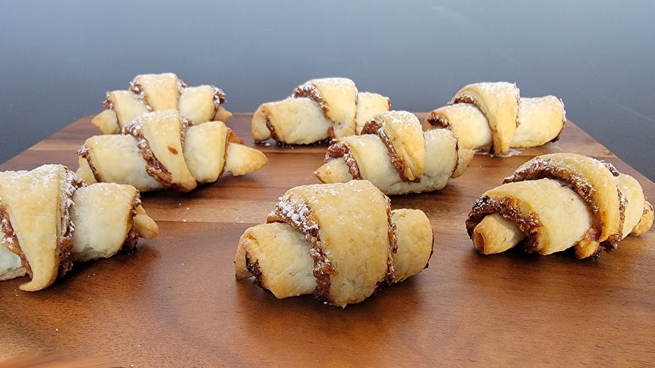 Rugelach Cookies with Dates Recipe