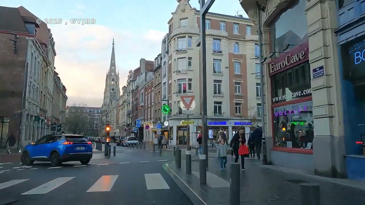 Lille auto-tour  Novembre 2025 - Driving in Lille city , november 2025 .