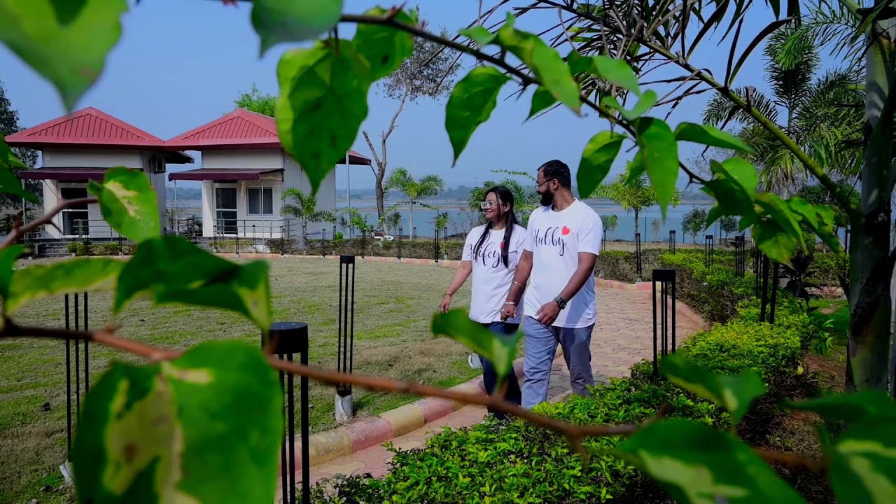 Riya & Viviek
