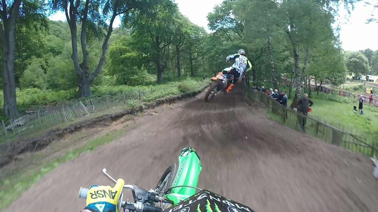 Max Anstie chasing 