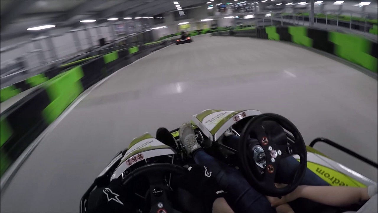 ''Schnelle Runde'' im Doppelkart E-Kartbahn Nettedrom
