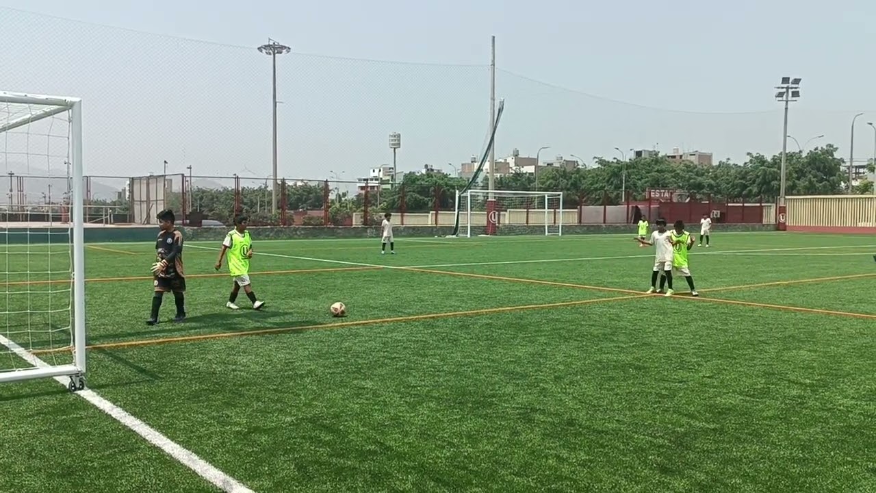 Día 4: primer tiempo Competitivo A vs universitario de deportes 24