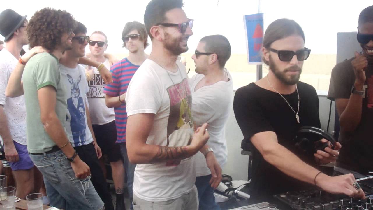 SONAR OFF 2011 Art Department @ W hotel Maceo Plex   Fallin