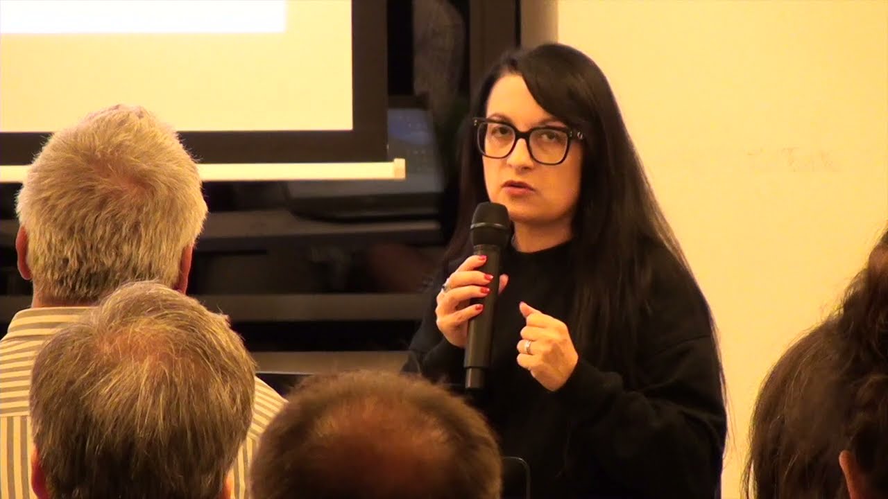 Fanny Parise - Le capitalisme responsable et les modes de consommation en question - conférence