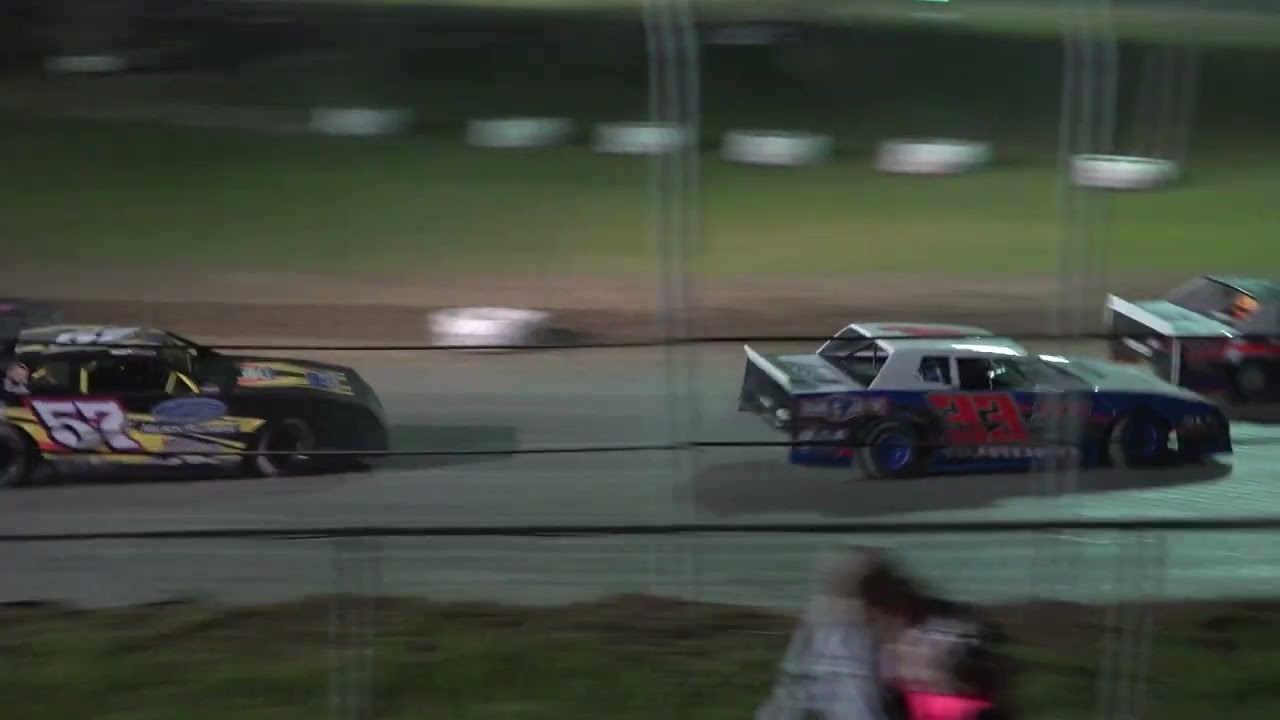 04/06/24 Pure Stock Main Event 21 cars started 15 finished - King of the street