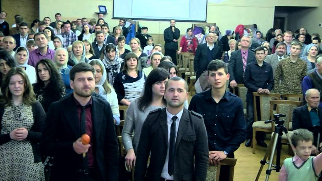 Молитва. Виступ молоді Церкви. Виступ гостей з Сербії