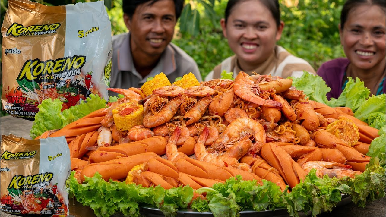 🔥 Spicy KORENO Noodles with Shrimp & Squid | Ultimate Mixed Seafood Noodle