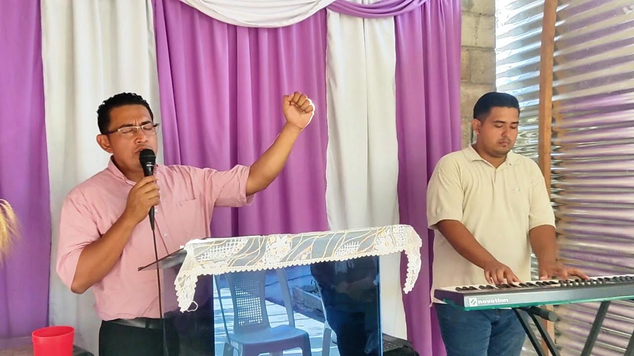 Alabanzas de adoración en vivo - Oscar Otoniel Casco