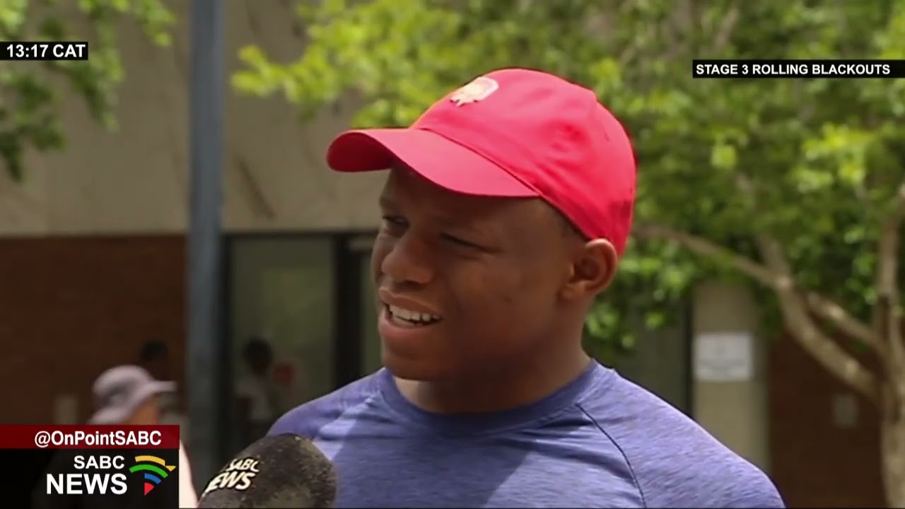 Students at Sol Plaatje University protest over food and accomodation: Reginald Witbooi