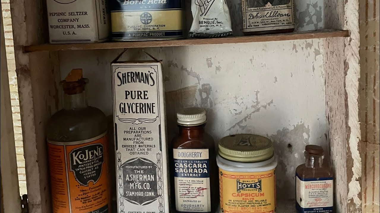 100 Year Old Medicine Cabinet in My 1920s Apartment (Part 3)