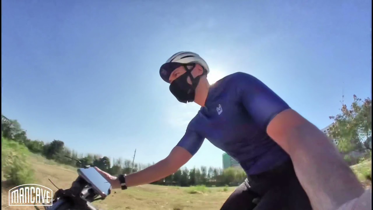 MANCAVE GEAR: Joby Griptight Bike Phone holder