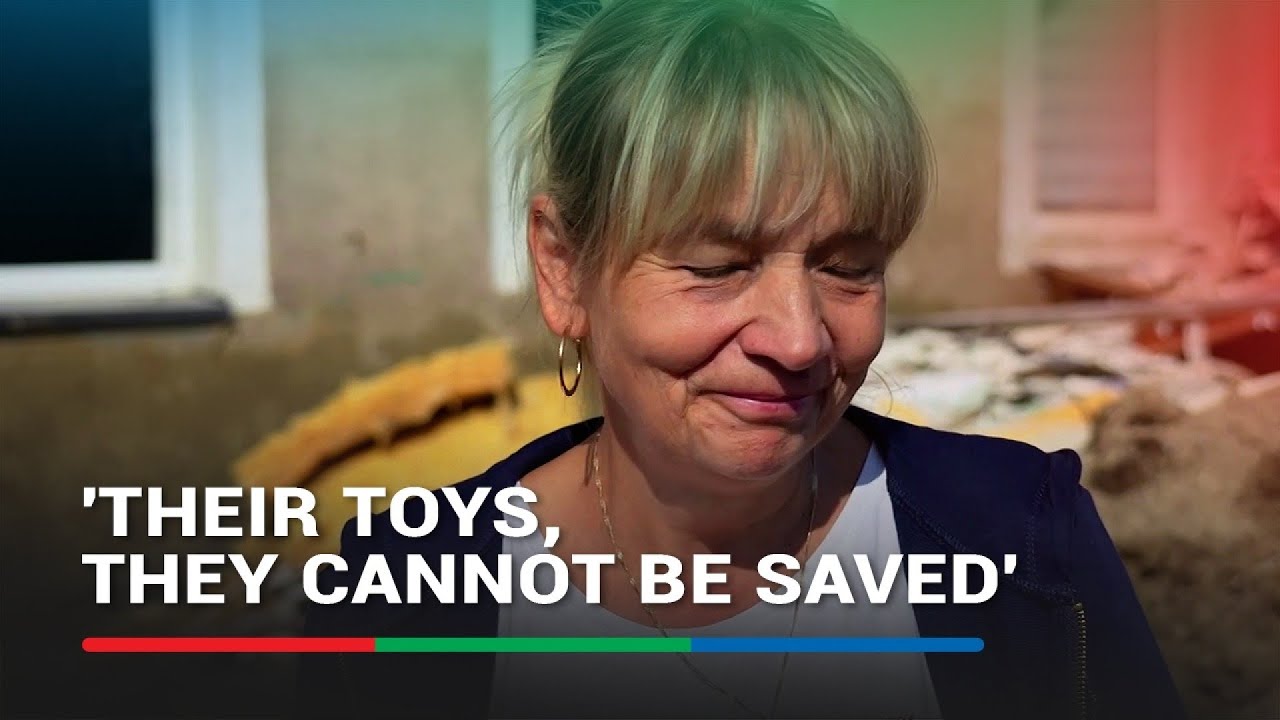 Grandmother weeps after floods take her grandchildren's toys | ABS-CBN News