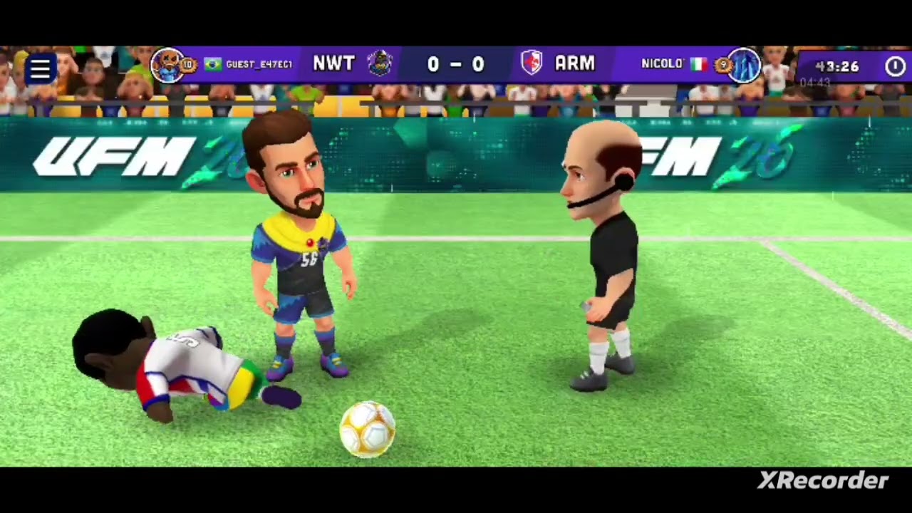 JOGANDO  MINI FIFA