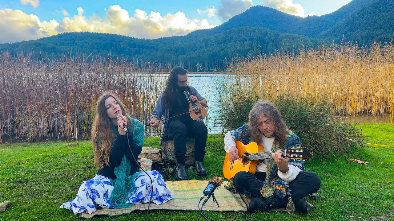Mountain Meditation - Live Acoustic Music in Natural Settings