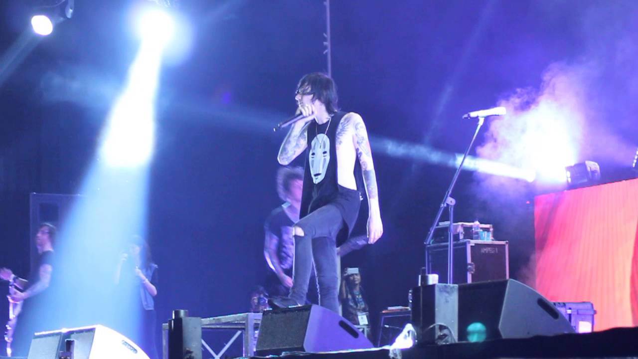 Asking Alexandria - Closure LIVE HD at Jakarta Hammersonic Fest 2016