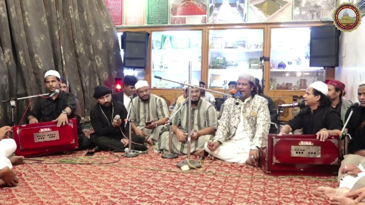 Wasile Jitne Hai Sab Ka Wasila Ghouse E Azam Hai- Hamsar Hayat Nizami and party