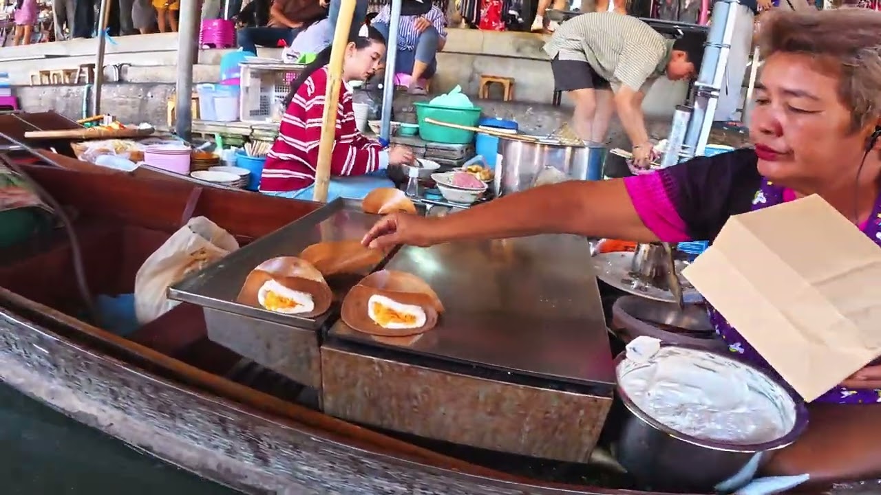 Our Bangkok Floating Market Experience | Family Travel Vlog