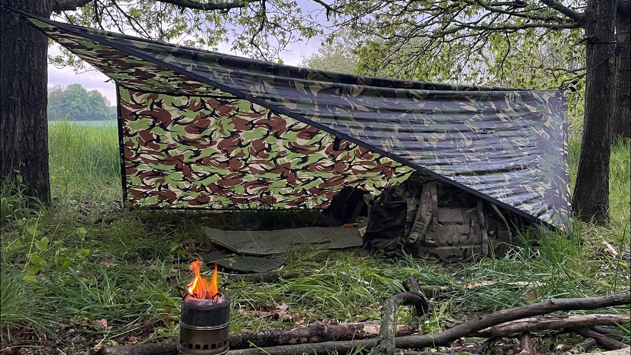 Solo Rainy Wild Camping Next To A Farmers Field.