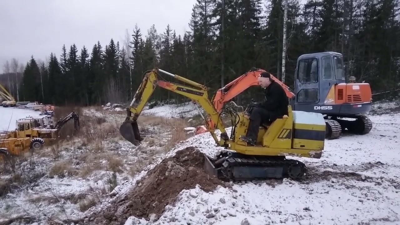 Komatsu PC05 minikaivinkone