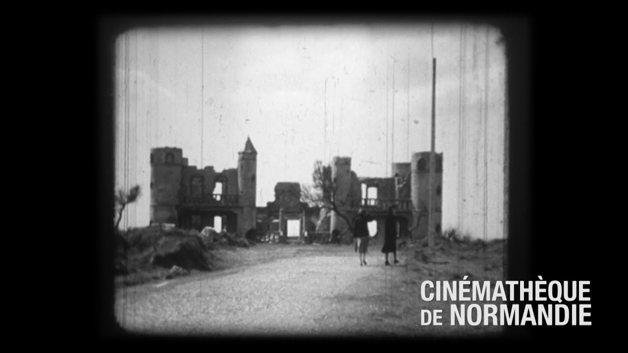 Camaret-sur-mer et les ruines du chateau de Saint-Pol-Roux, vers 1950