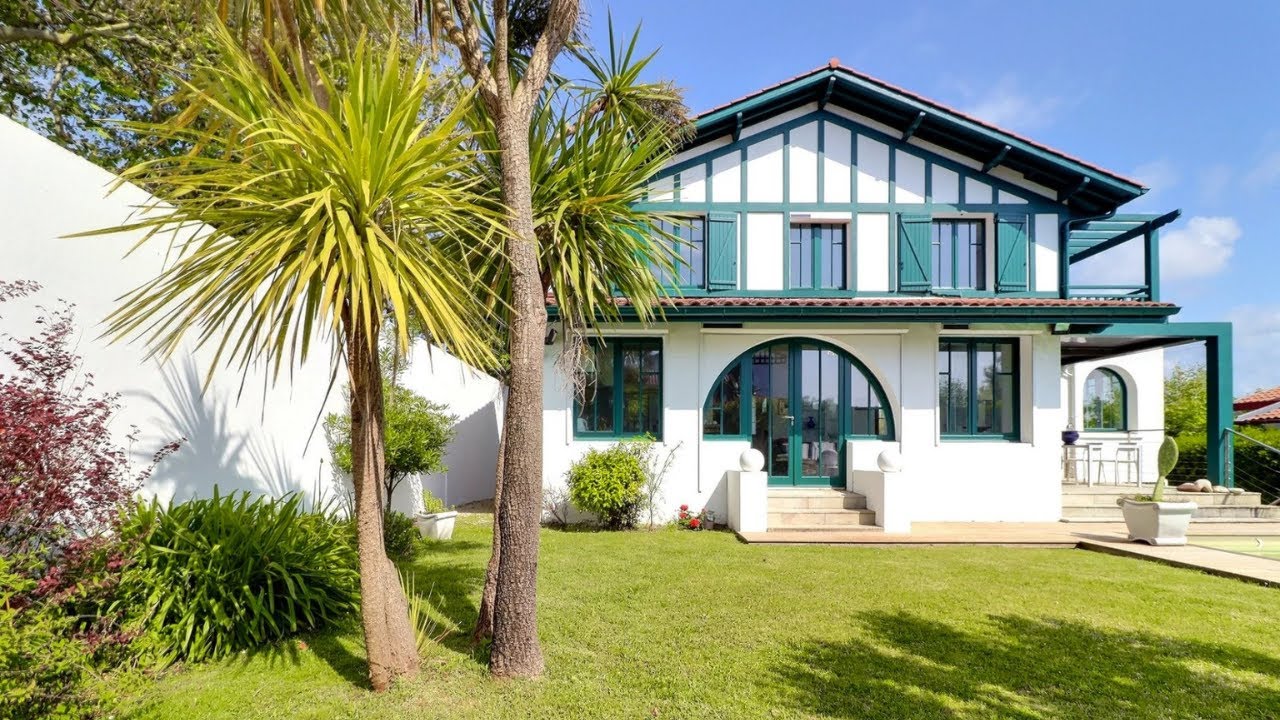 Biarritz ~ Villa plage d'Ilbarritz