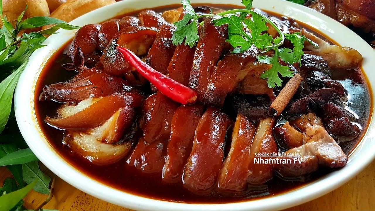 GIÒ HEO NẤU KIỂU PHÁ LẤU Phá lấu giò cách làm ngon như tiệm hợp đãi tiệc gia đình |Nhamtran FV