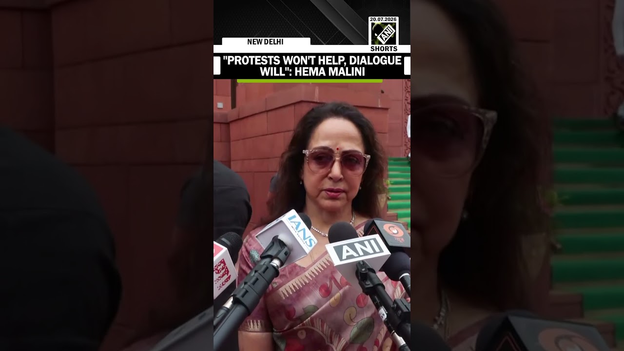 Poseł BJP Hema Malini wzywa do dialogu zamiast protest&oacute;w, twierdząc, że rząd Modiego zawsze wspie...